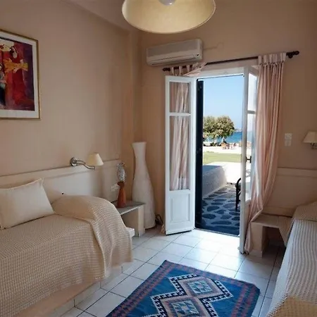 Hotel Selina Paros Pounda