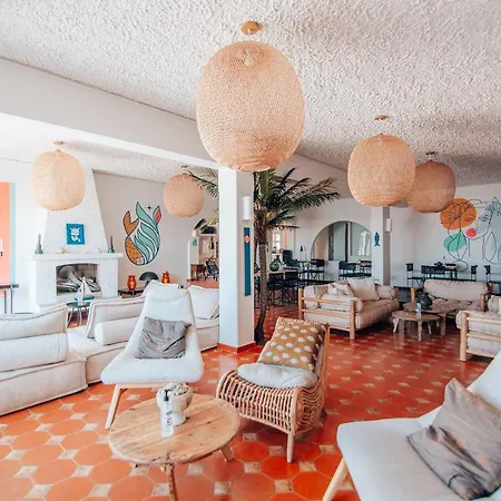 Hotel Selina Paros 4*