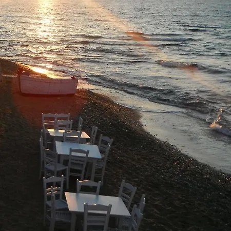 Selina Paros Hotel